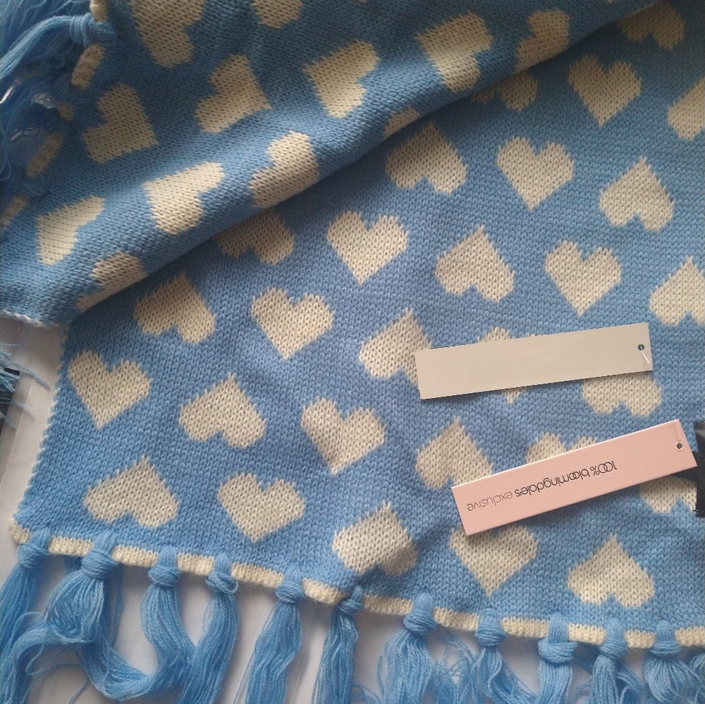 Aqua Heart Jacquard Scarf & Beanie Set - 100% Exclusive BLOOMINGDALES - $140 - Picture 7 of 7